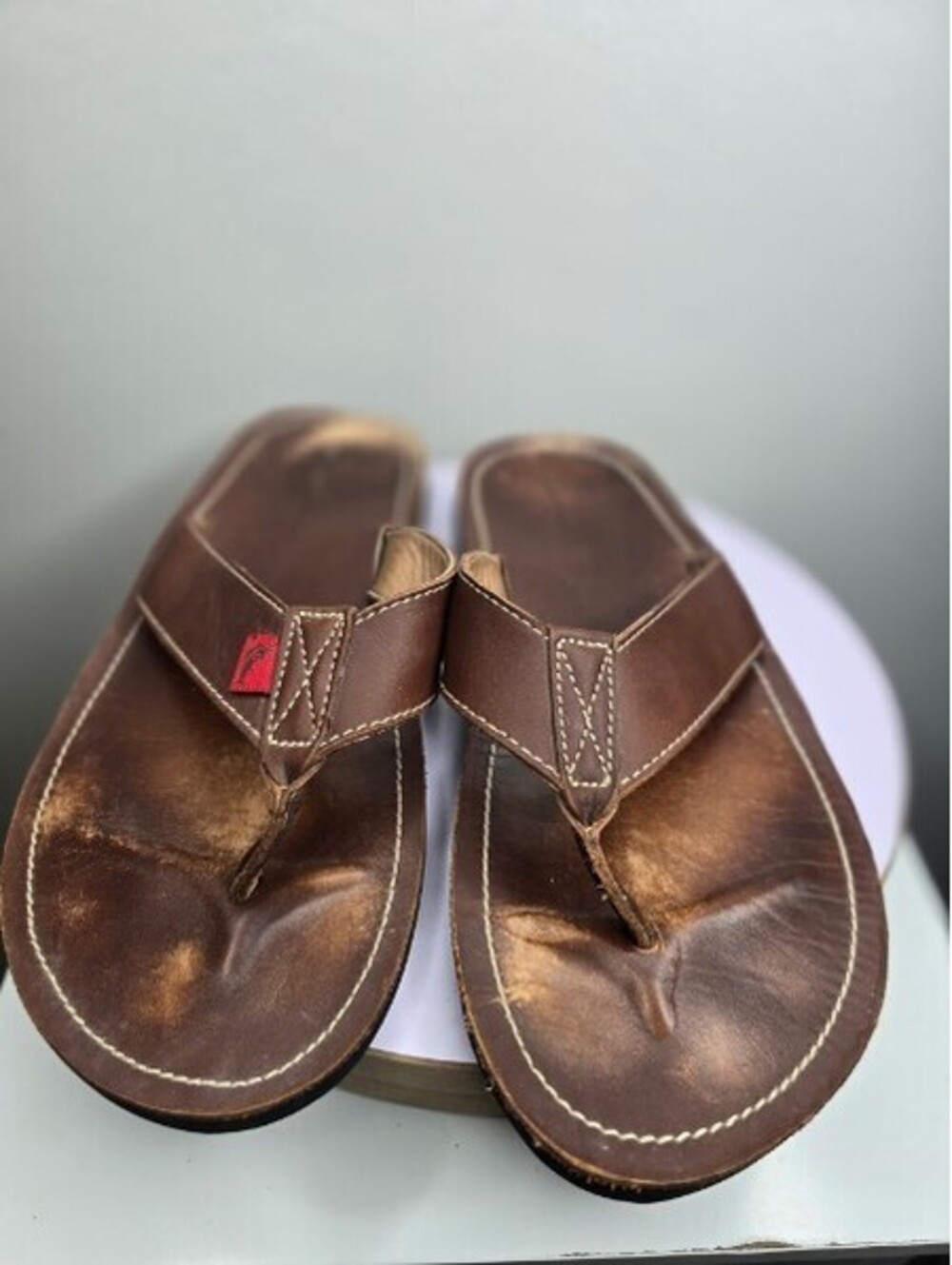 Vintage Tommy Bahama Men's Brown Leather Flip Flop Sandals Size 12 - Fair